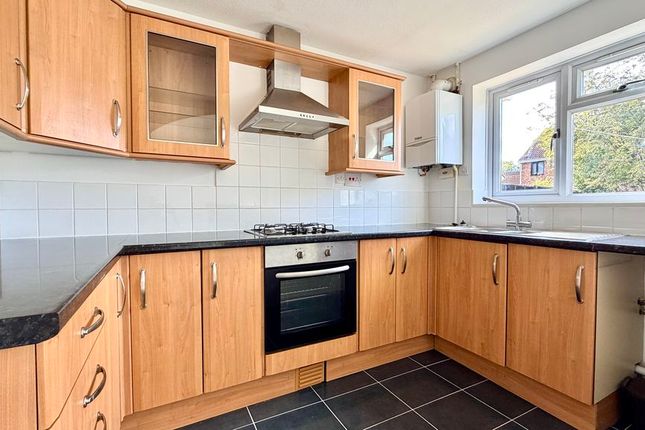 4, Arun Grove, Taunton photo 2