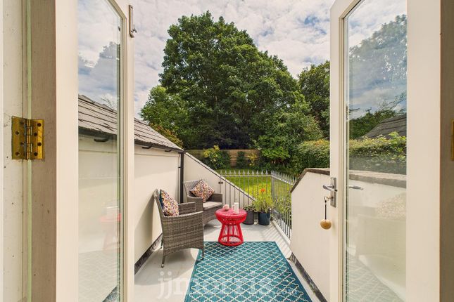 Rooftop Balcony