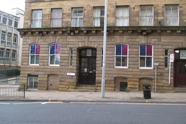 Office to let in Manor Row, Bradford