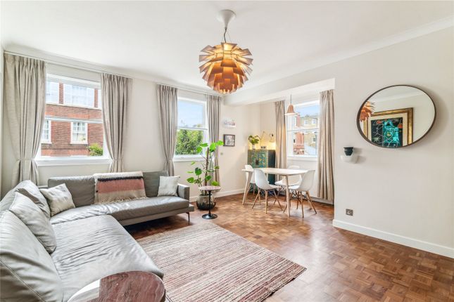Regis House, Flat D, 47, Beaumont Street, London photo 4