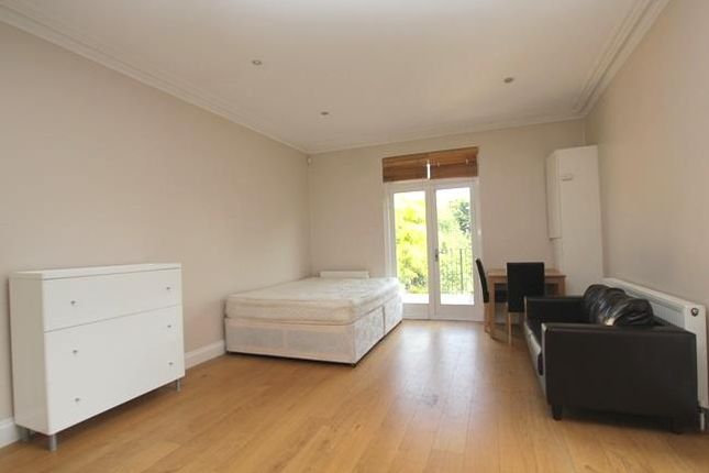 Thumbnail Studio to rent in Gloucester Drive, Finsbury Park