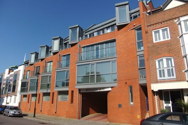 Thumbnail Flat to rent in Spinnaker Quay, Broad Street, Old Portsmouth, Hampshire