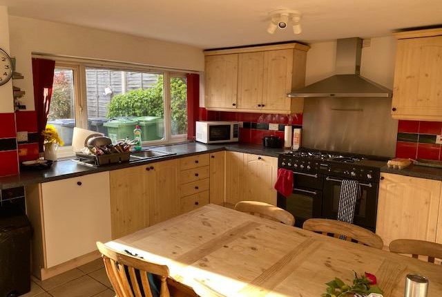 Room 5, 7, Princes Street North, Exeter photo 3