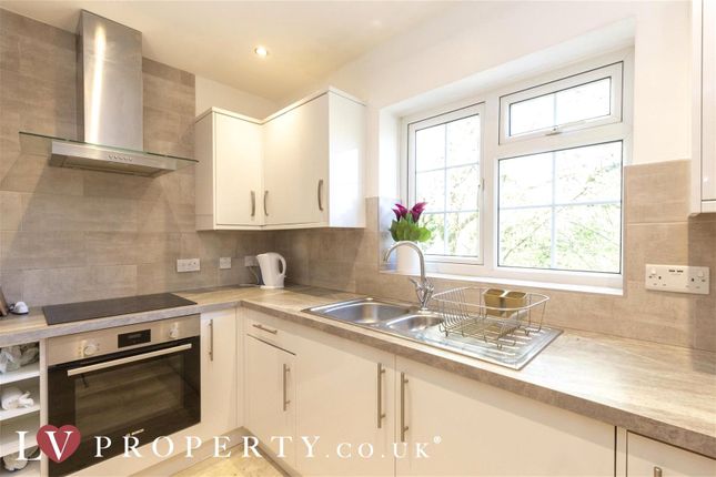 Flat 23,, Pakenham Village, Birmingham photo 4