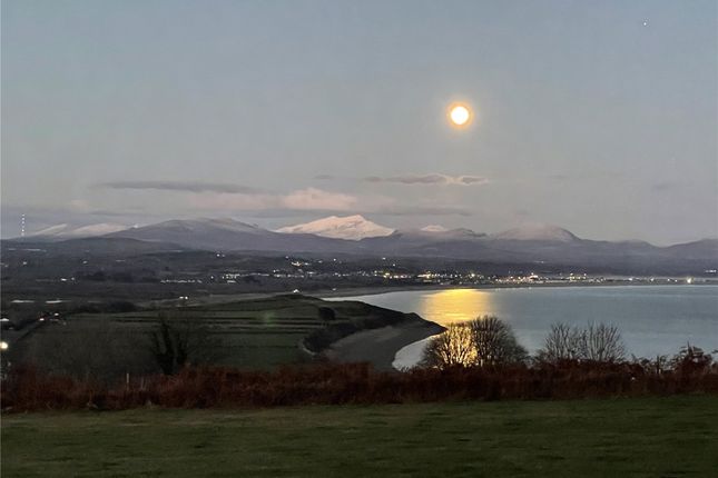 Fron Oleu,, Llanbedrog, Gwynedd photo 2