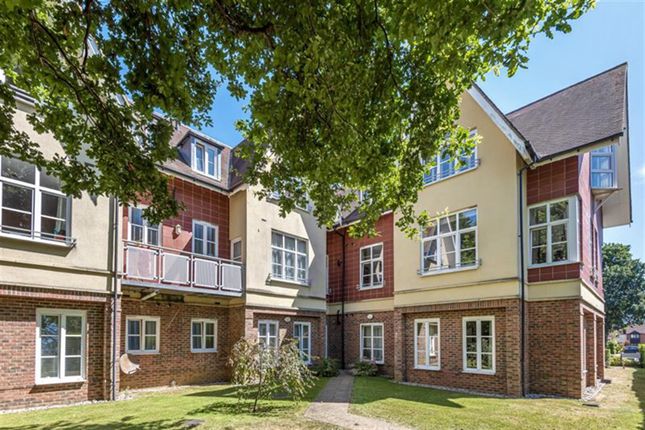 3 bed flat for sale in Idsworth Down, Petersfield GU31