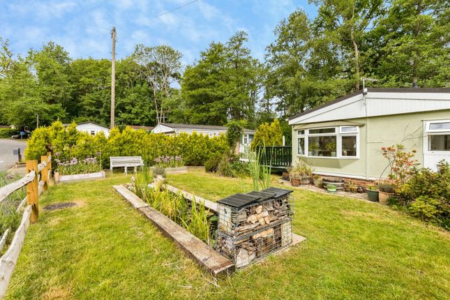 7, Partridge Place, Turners Hill photo 4