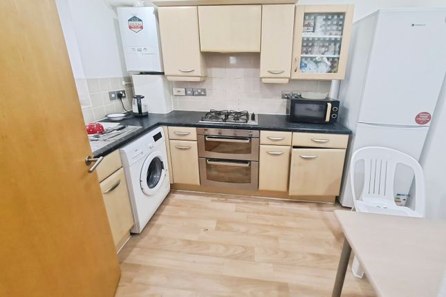 3, Cavan Way, Milton Keynes photo 2