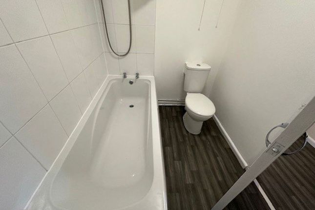 1, Twickenham Court, Corby photo 4