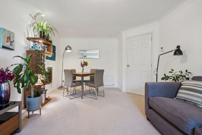 50, Beechwood Gardens, Stirling photo 4