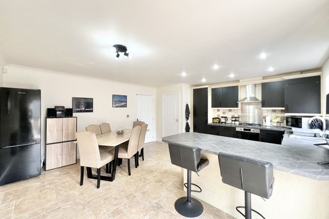 184, Holmfield Road, Bispham photo 3