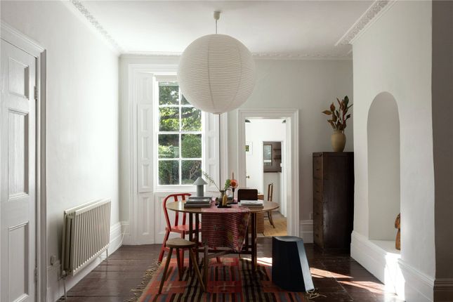 355, Liverpool Road, London photo 4