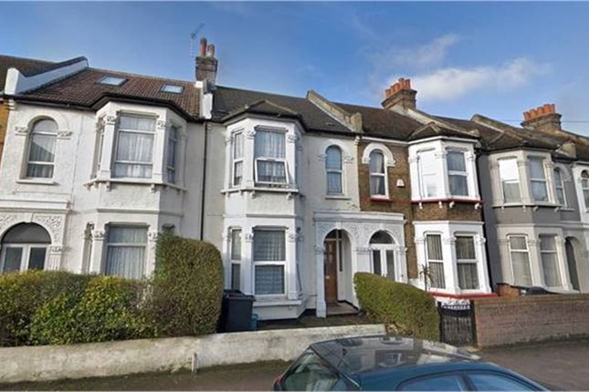 Thumbnail Terraced house to rent in St Saviours Road, Croydon, Croydon