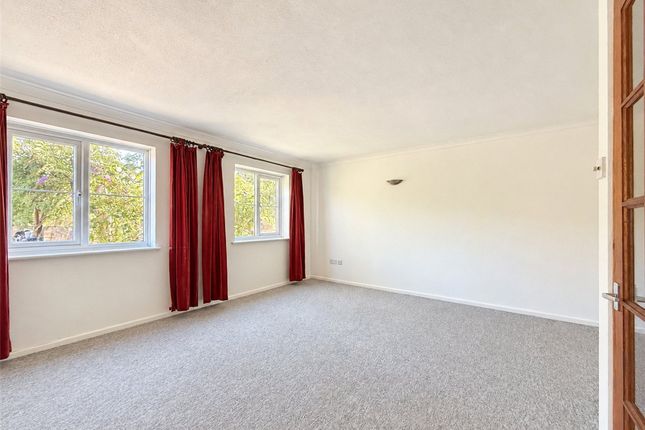 6 Orchard Court,, Orchard Street, Cambridge photo 3