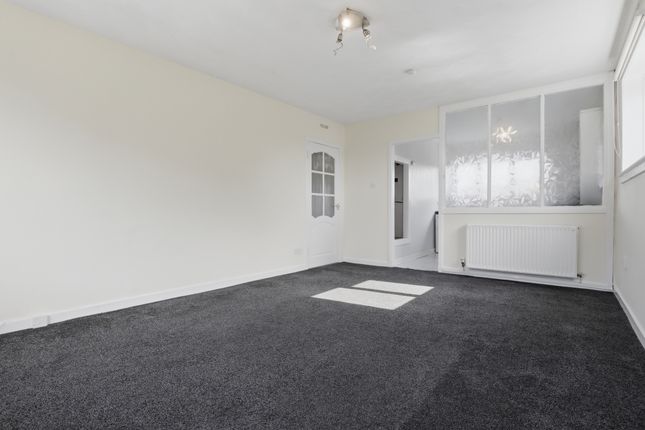 3F Manse Court, Barrhead, Glasgow photo 4
