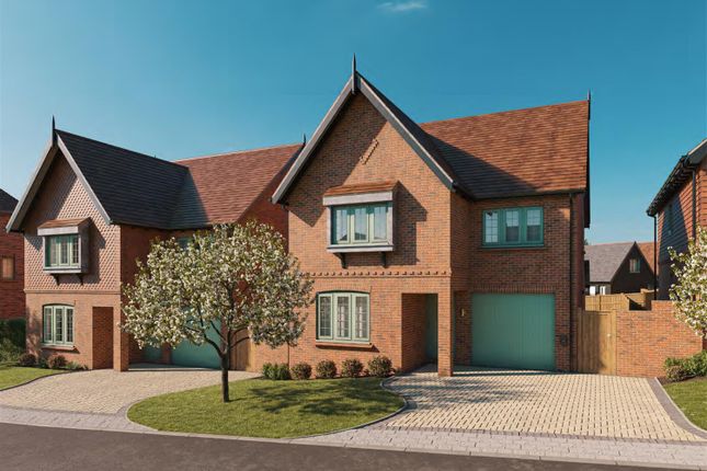 Thumbnail Detached house for sale in Firethorn Place, Ewhurst, Cranleigh