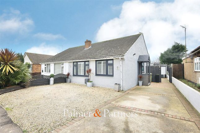 2-bed house on 18, Woodrows Lane, Essex, £260,000