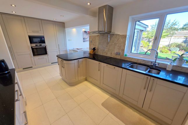 11 Milton Road, Doncaster photo 4