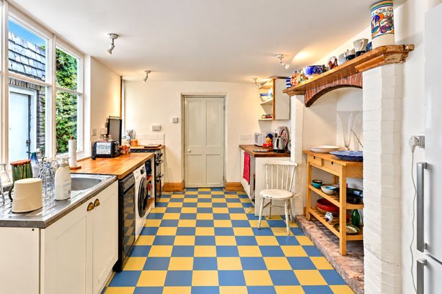 5, Montpelier Terrace, Devon photo 4