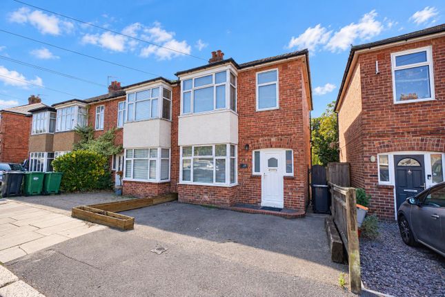 25, Elphinstone Avenue, Hastings photo 4