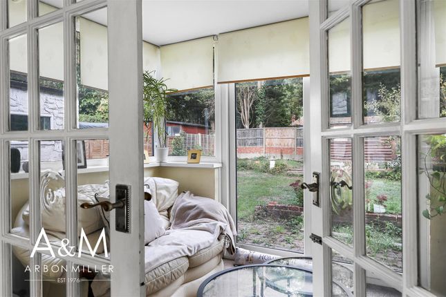 60, Tudor Crescent, Hainault photo 4