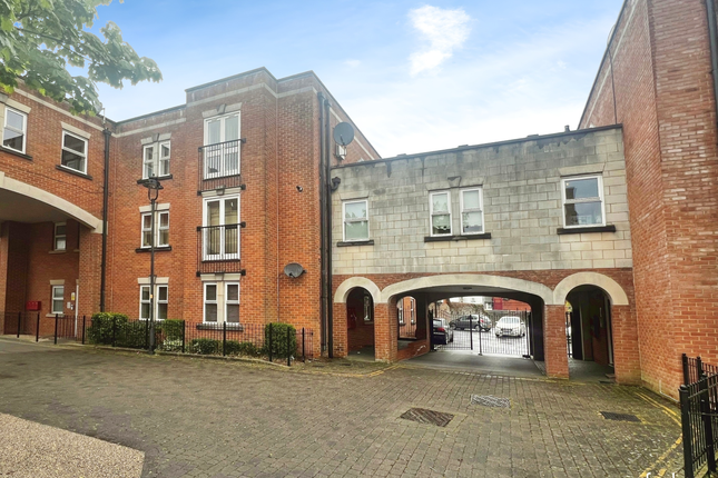 Flat for sale in Godwin Court, Swindon