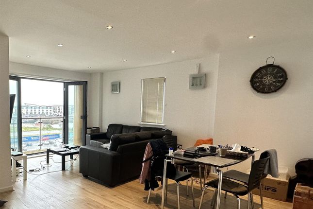 81, South Quay, Swansea photo 3