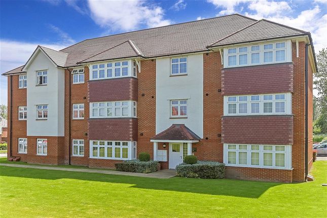 Thumbnail Flat for sale in Bramling Way, Rainham, Gillingham, Kent