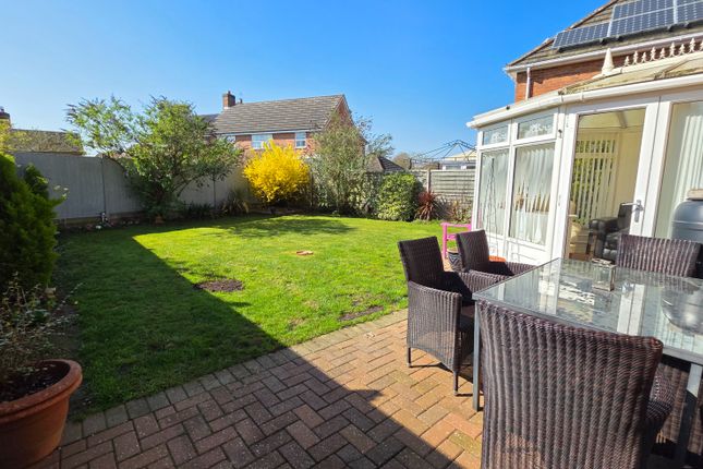10, Coleridge Gardens, Sleaford photo 4