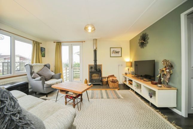 2A Greenacres Park,, Debenham Corner, Stowmarket photo 2