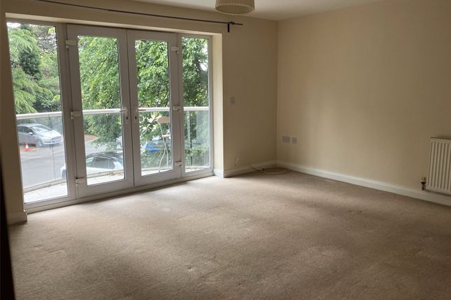 2, Pineview Gardens, Derby photo 2