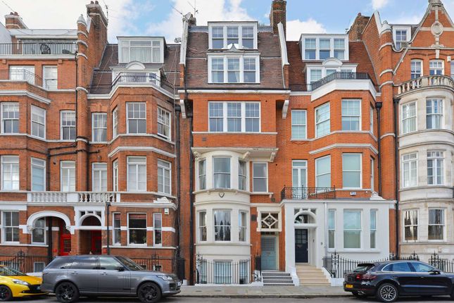 Resultado de imagen de 13 Walton Place, London,