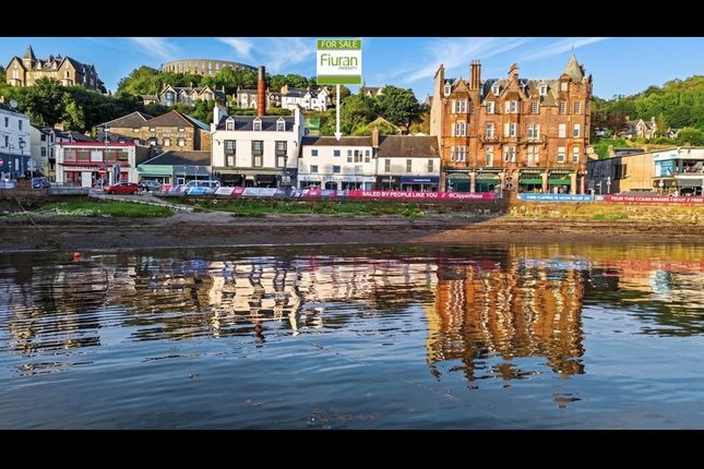 2-bed flat on Flat 2, Flat 2, 54 George Street, Oban, Argyll, PA34 5SD, Oban, £230,000