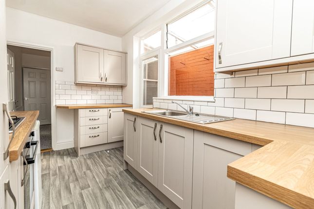 41 Londesborough Road, Southsea photo 2