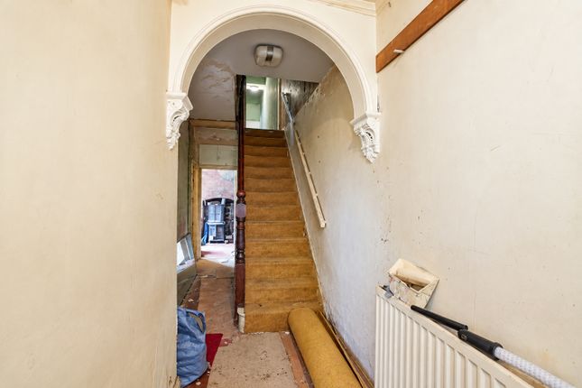 34, Newport Road, Staffordshire photo 2