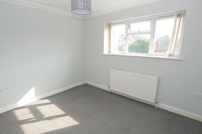 6 Cress Court, Sevenoaks photo 4