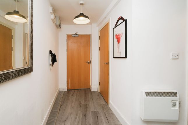 Apartment 9, The Atrium., 141, London Road, Liverpool photo 2