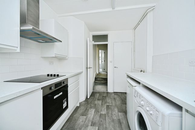 118, Queens Park Road, Brighton photo 4