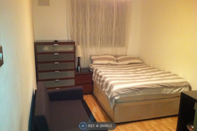 Bedroom 2 001
