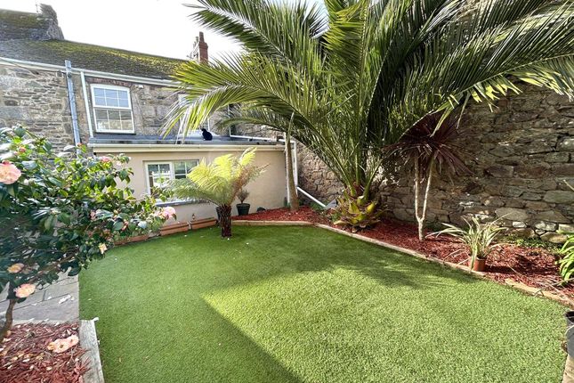 60, Meneage Street, Helston photo 2