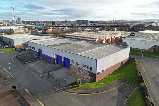 Thumbnail Industrial to let in Unit 3C, Airedale Industrial Estate, Leeds, West Yorkshire