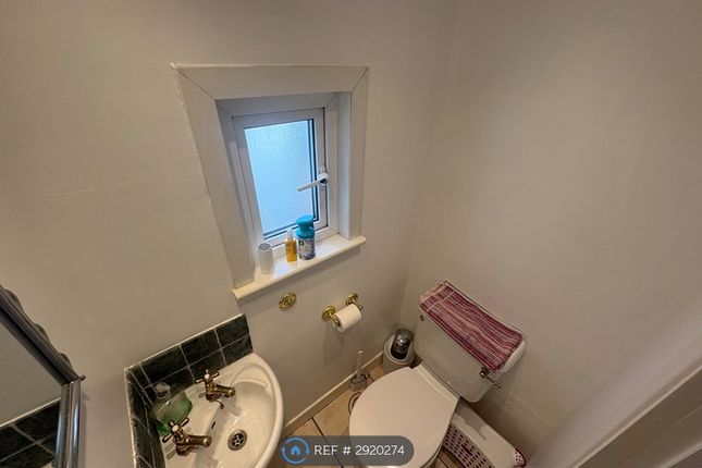Victoria Road, Barnet photo 5