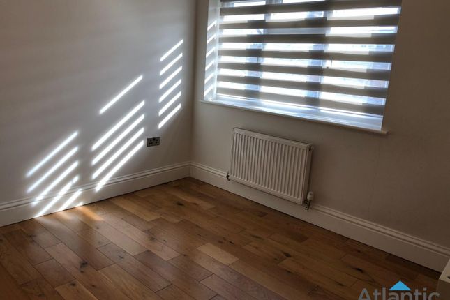 26 Cuffley Hill, Goffs Oak photo 5
