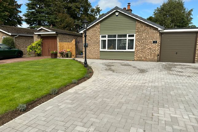 Thumbnail Detached bungalow for sale in The Woodlands, Broom, Biggleswade