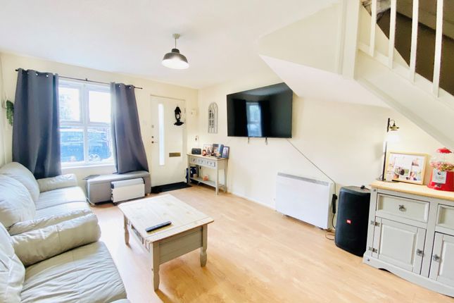 End terrace house for sale in Mulberry Close, New Barnet