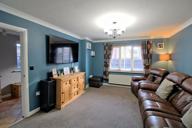 Detached house for sale in Kinderley Close, Sutton Bridge, Spalding