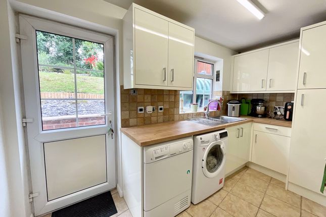 Detached house for sale in Wilmore Court, Hopton