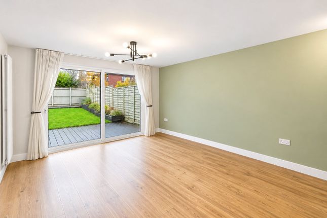 59, Inkerman Road, Woking photo 4