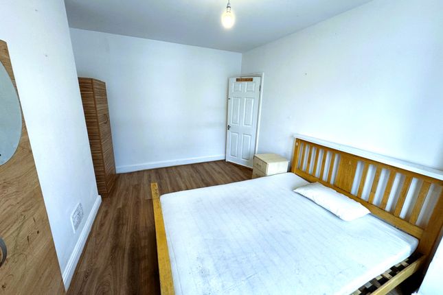 259, Mortlake Road, Ilford photo 5