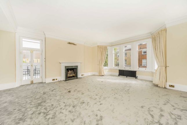 Flat 3, 2, Draycott Place, London photo 4